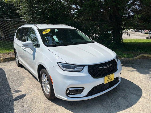 2022 chrysler pacifica touring-l