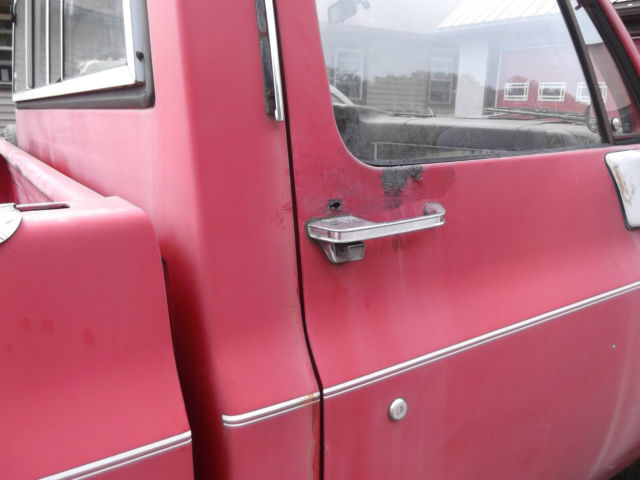 1987 chevrolet 4 x 4-3/4 ton truck w/myers plow-red-2 door-400 auto trans-350 v8
