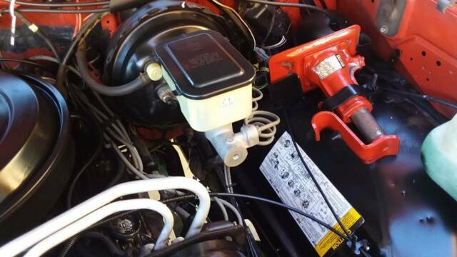 no reserve .. 1987 shortbed chevrolet silverado r10