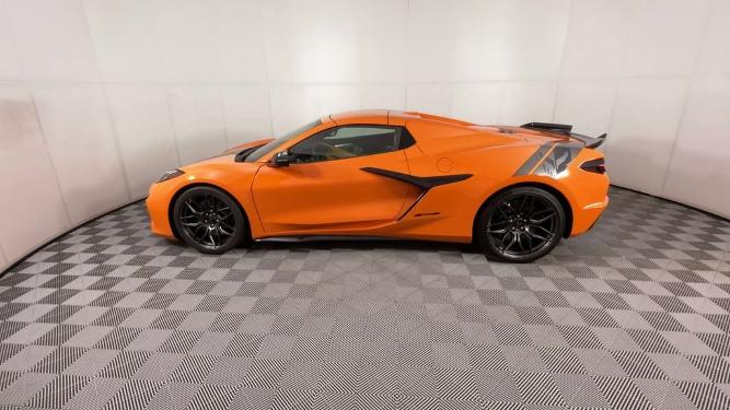 used 2024 chevrolet corvette 2lz