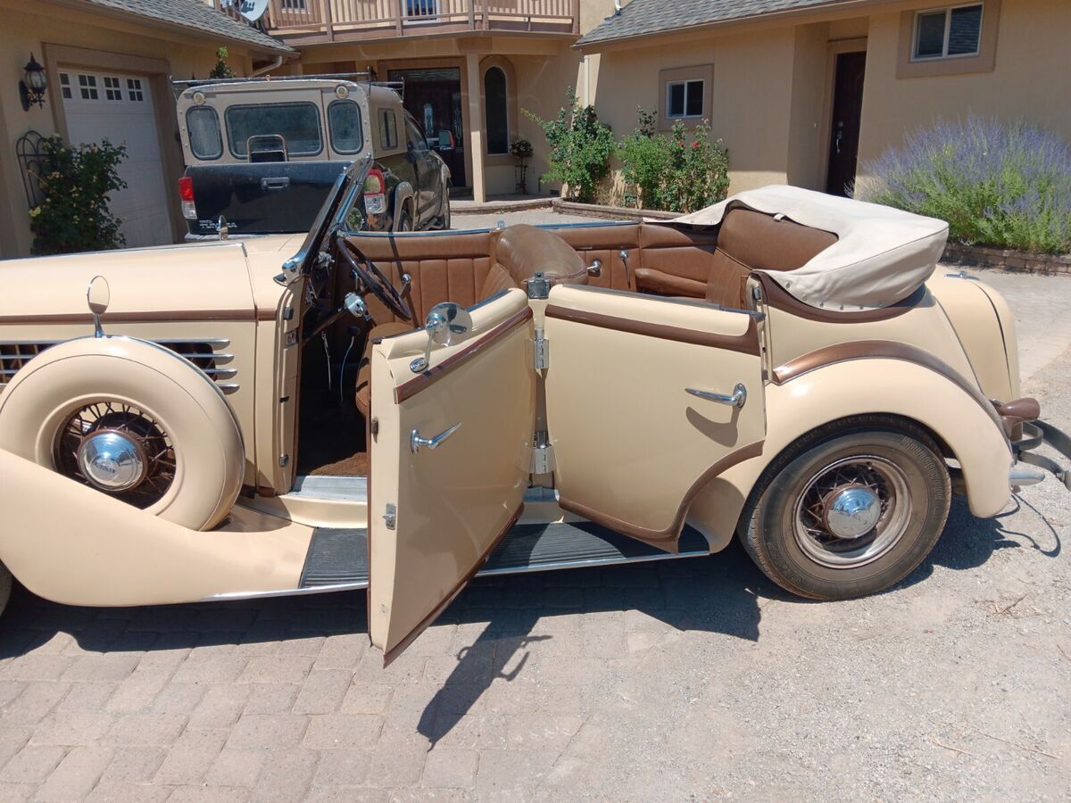 1935 auburn 653 4 door convertible