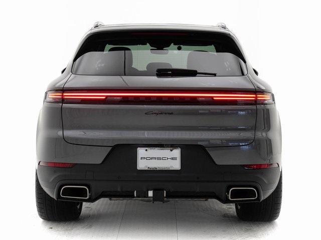 2024 porsche cayenne