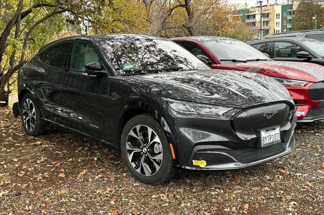 2021 ford mustang mach-e premium