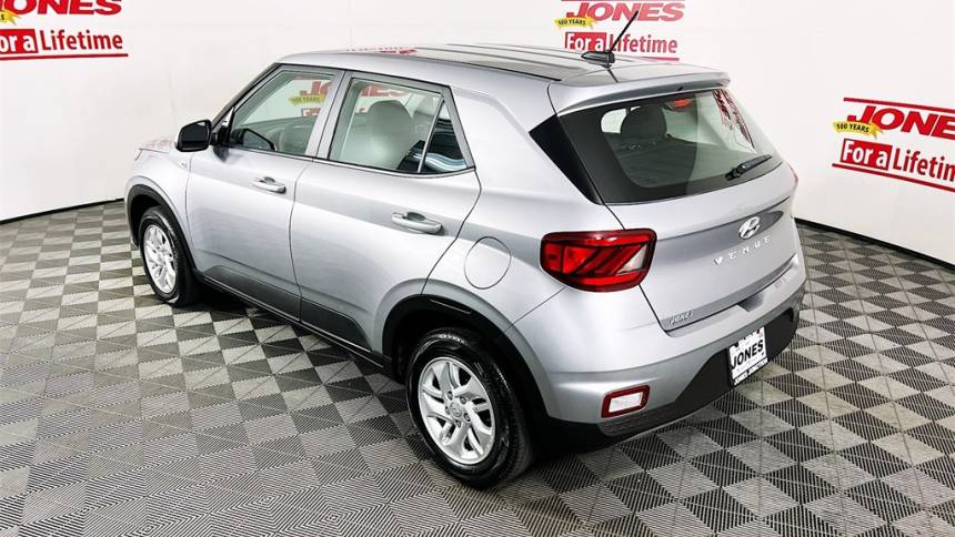 2024 hyundai venue se