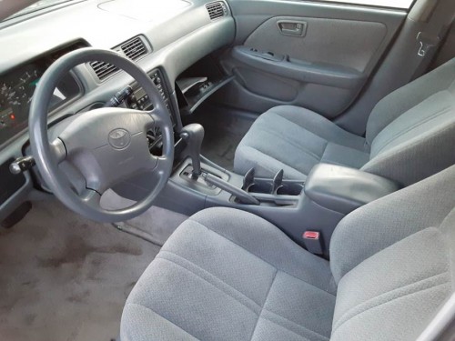 2000 toyota camry le in california by owner