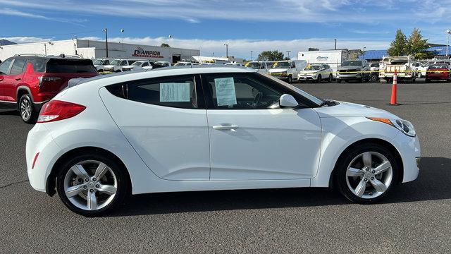 2014 hyundai veloster base