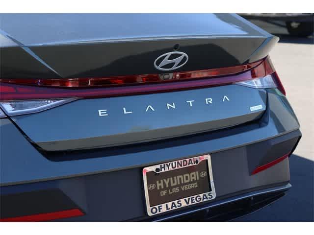 2024 hyundai elantra hev blue
