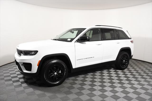 2023 jeep grand cherokee laredo