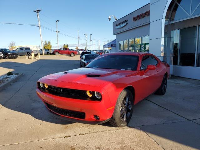 2023 dodge challenger sxt