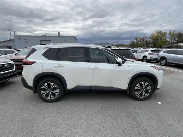 2021 nissan rogue sv