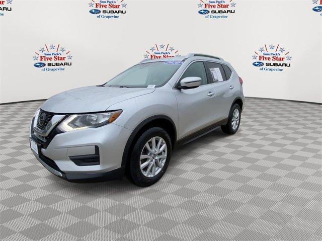 2020 nissan rogue sv
