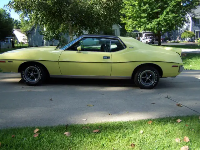 1972 javelin yellow