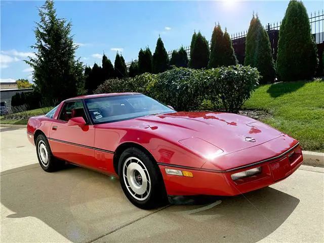 1985 chevrolet corvette $1 no reserve 19,217 miles bright red 8 cylinder engine