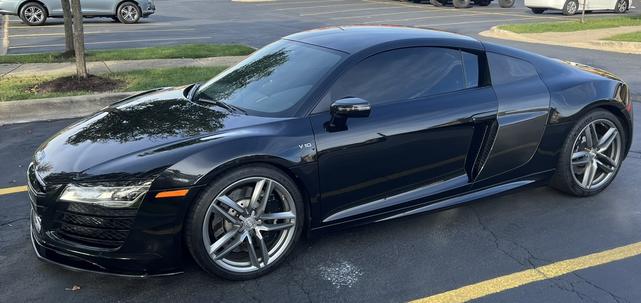 2014 audi r8 5.2
