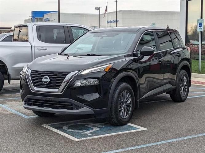 2022 nissan rogue s sport utility 4d in fishers, indiana