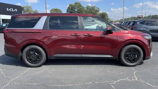 2025 Kia Carnival