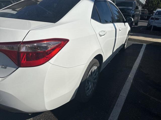 2017 toyota corolla le
