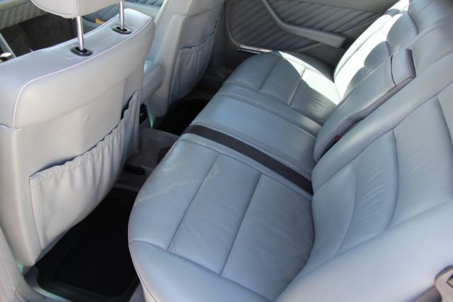 1990 mercedes 300 se 4 dr sedan, white w/grey interior
