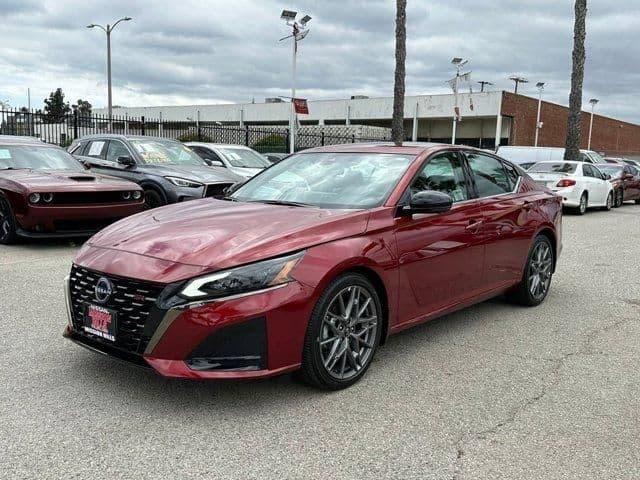 2024 nissan altima 2.0 sr in san fernando, california