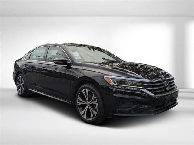 2022 volkswagen passat 2.0t se