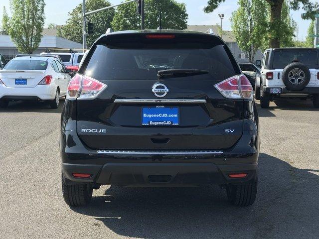 used 2016 nissan rogue sv eugene, or 97401 for sale in college crest, oregon
