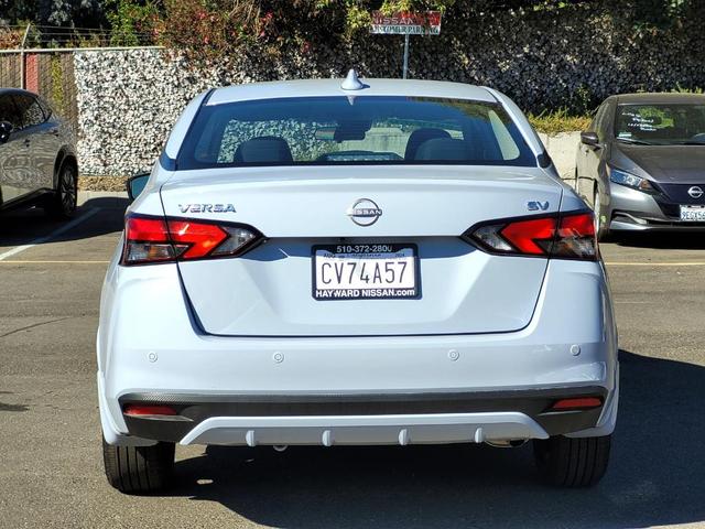 2024 nissan versa 1.6 sv