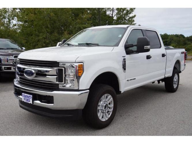 2017 ford f-350 super duty xlt 4x4 xlt 4dr crew cab 8 ft. lb srw pickup for sale in newport, maine