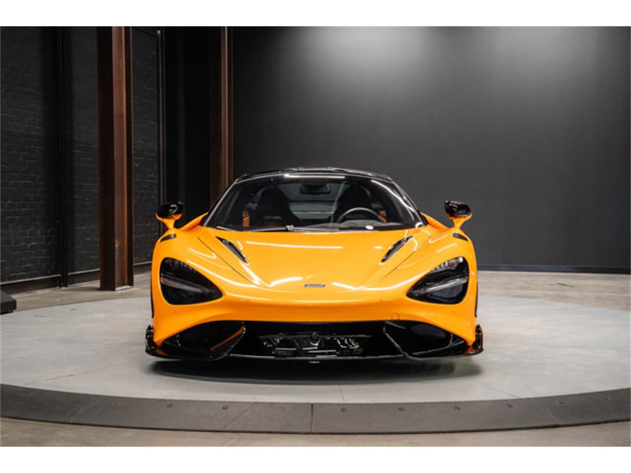 2021 mclaren 765lt