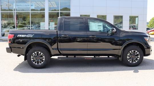 2024 Nissan Titan pro-4x