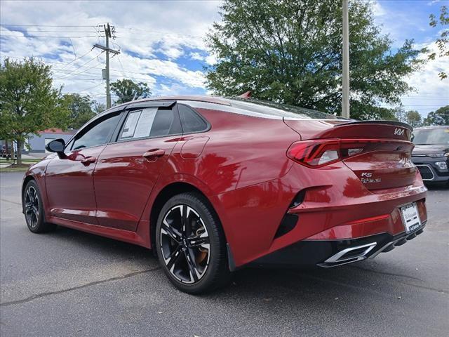 2022 kia k5 gt-line