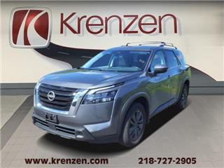 2023 Nissan Pathfinder sv