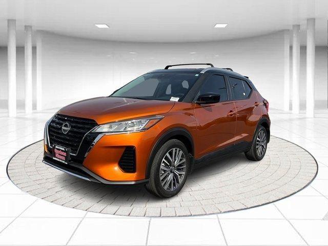 2022 nissan kicks