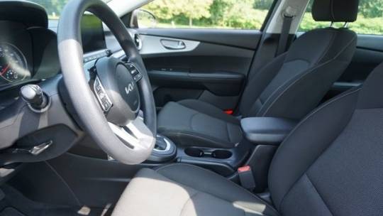 2022 kia forte lxs