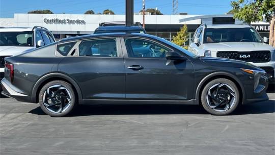 2025 Kia K4