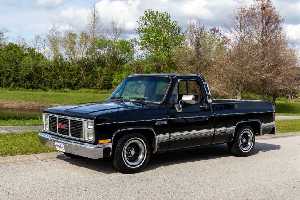 black gmc sierra short bed pickup with 0 available now!