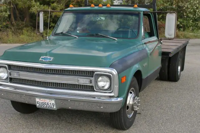 1967 chevrolet c-30 flatbed truck