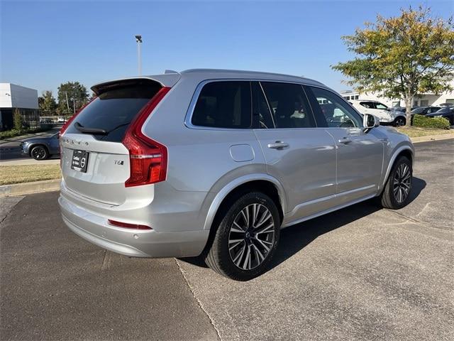 2022 volvo xc90 t6 awd momentum 6 seater