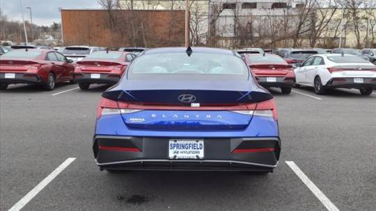 2024 Hyundai Elantra