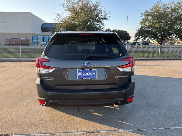 2022 subaru forester premium