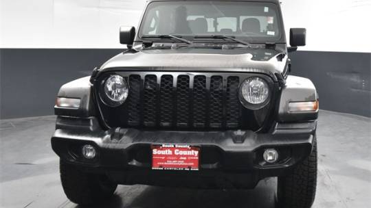 2022 jeep gladiator sport