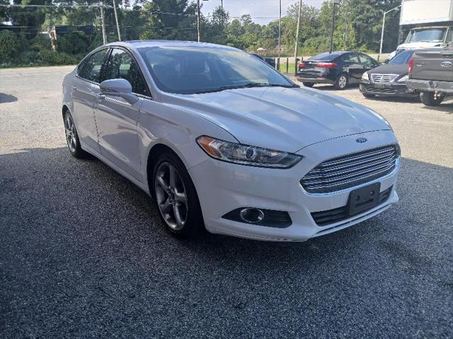 2014 ford fusion se