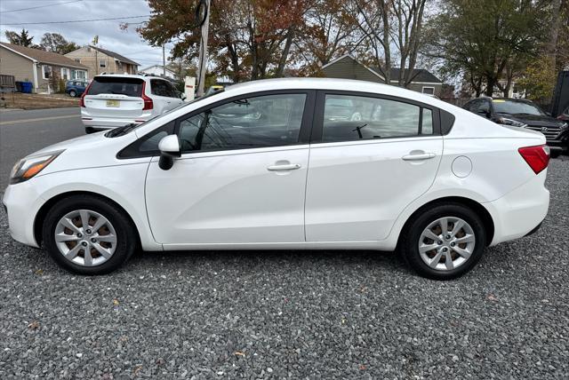 2013 kia rio lx