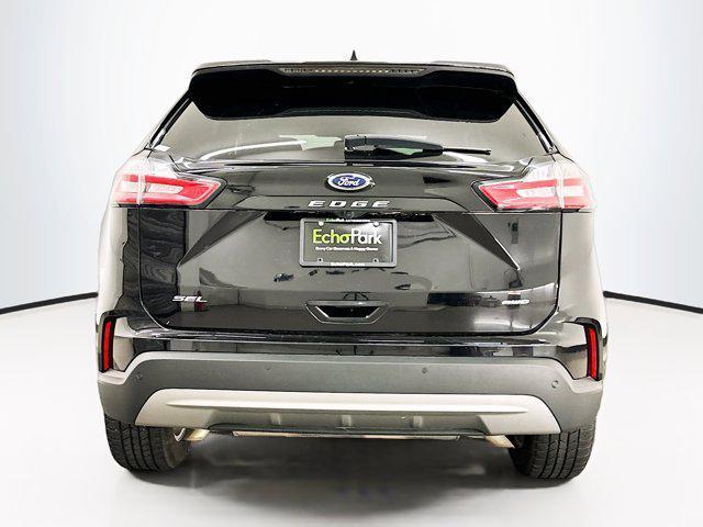 2022 ford edge sel