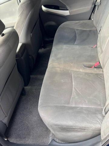 2011 toyota prius iv