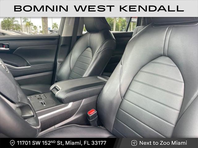 2023 toyota highlander xle