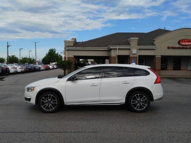 used 2017 volvo v60 t5 cross country premier awd lafayette, in 47909 for sale in lafayette, indiana