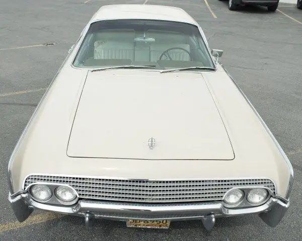 1961 lincoln continental