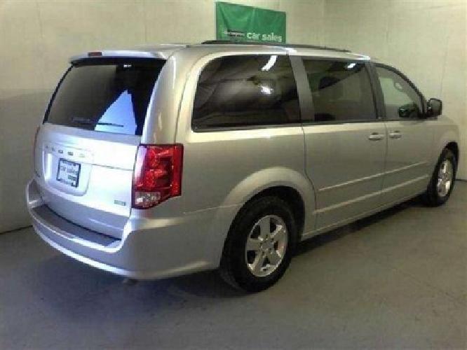 2012 dodge grand caravan passenger sxt minivan 4d in cincinnati, oh
