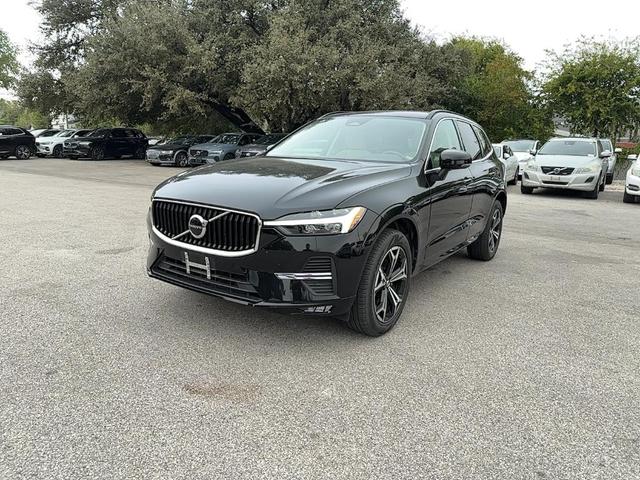 2022 volvo xc60 b5 momentum