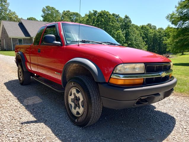 1998 chevrolet s-10 ls extended cab